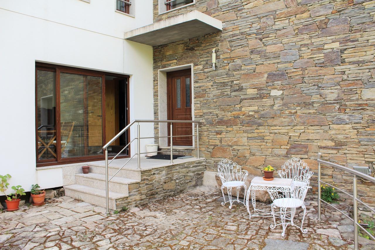 Moinho Da Ponte Velha Guest House Braganca Exterior photo